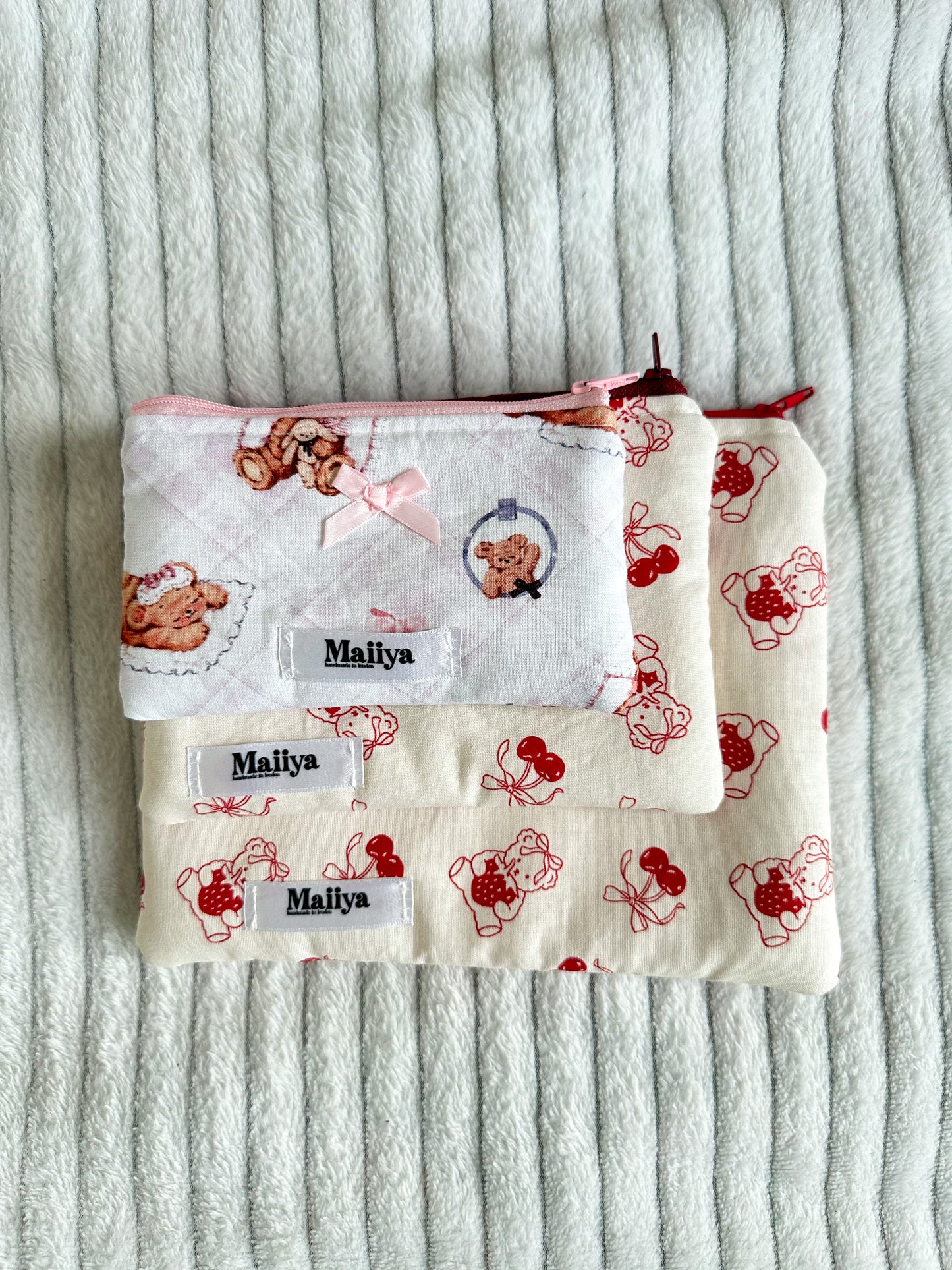 Mini vintage bear pillow pouch 🧸🎀