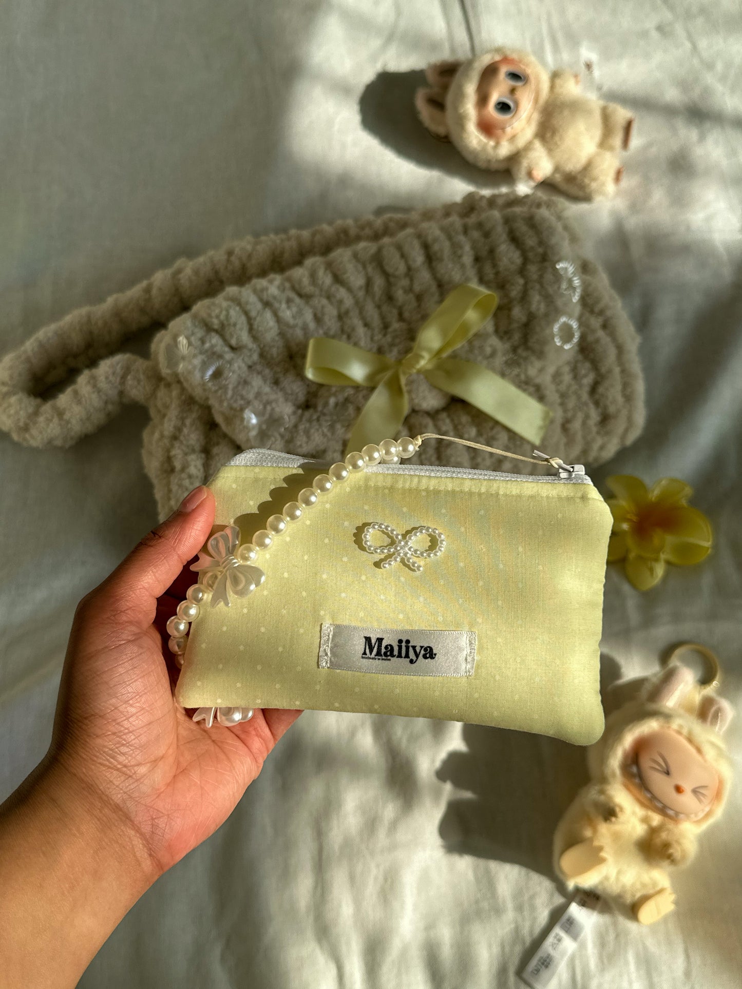 Mini Butter yellow pearl pouch 🐚💛