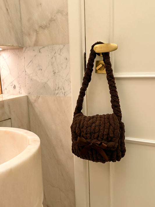 Dark chocolate saddle bag 🤎